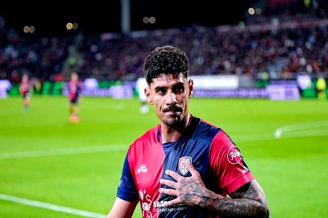 包含卡利亚里客场大败，保级形势岌岌可危的词条