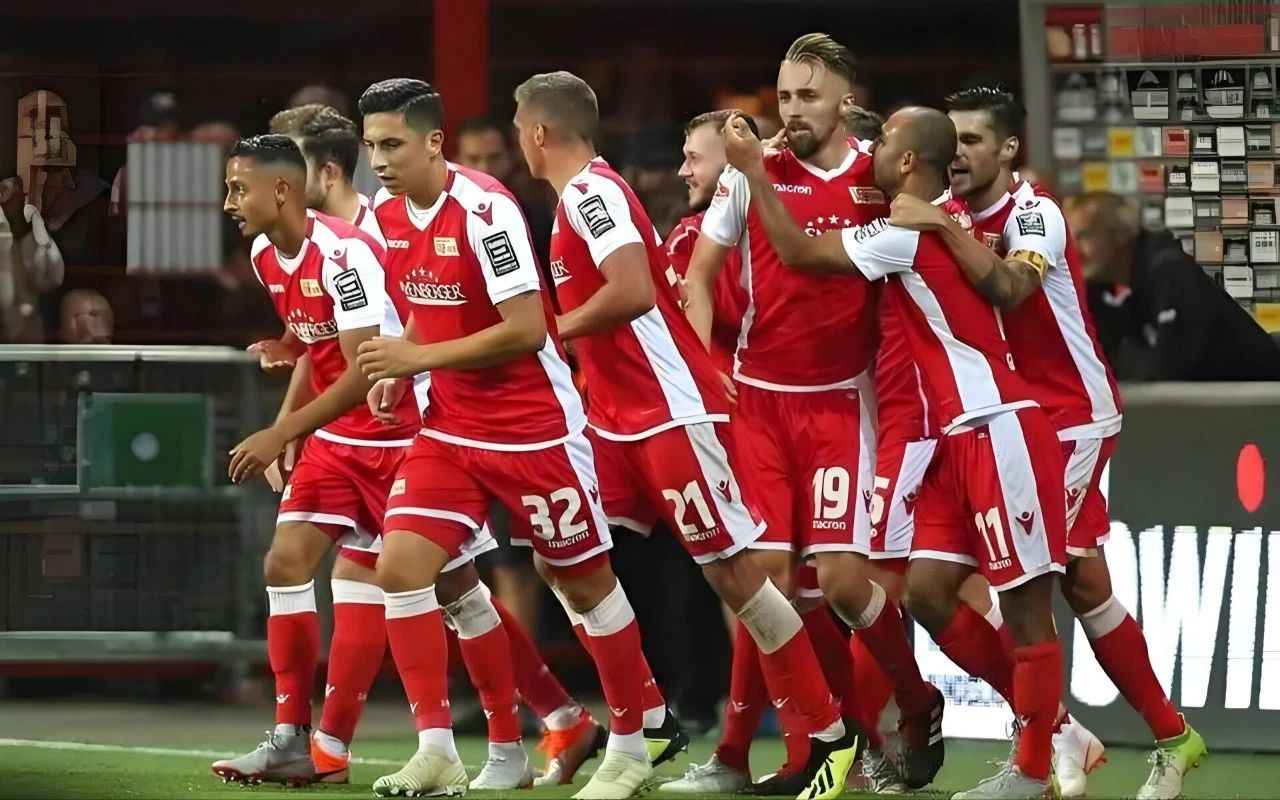 九游在线登录-包含弗赖堡球队主场-完胜对手实力无法匹敌的词条