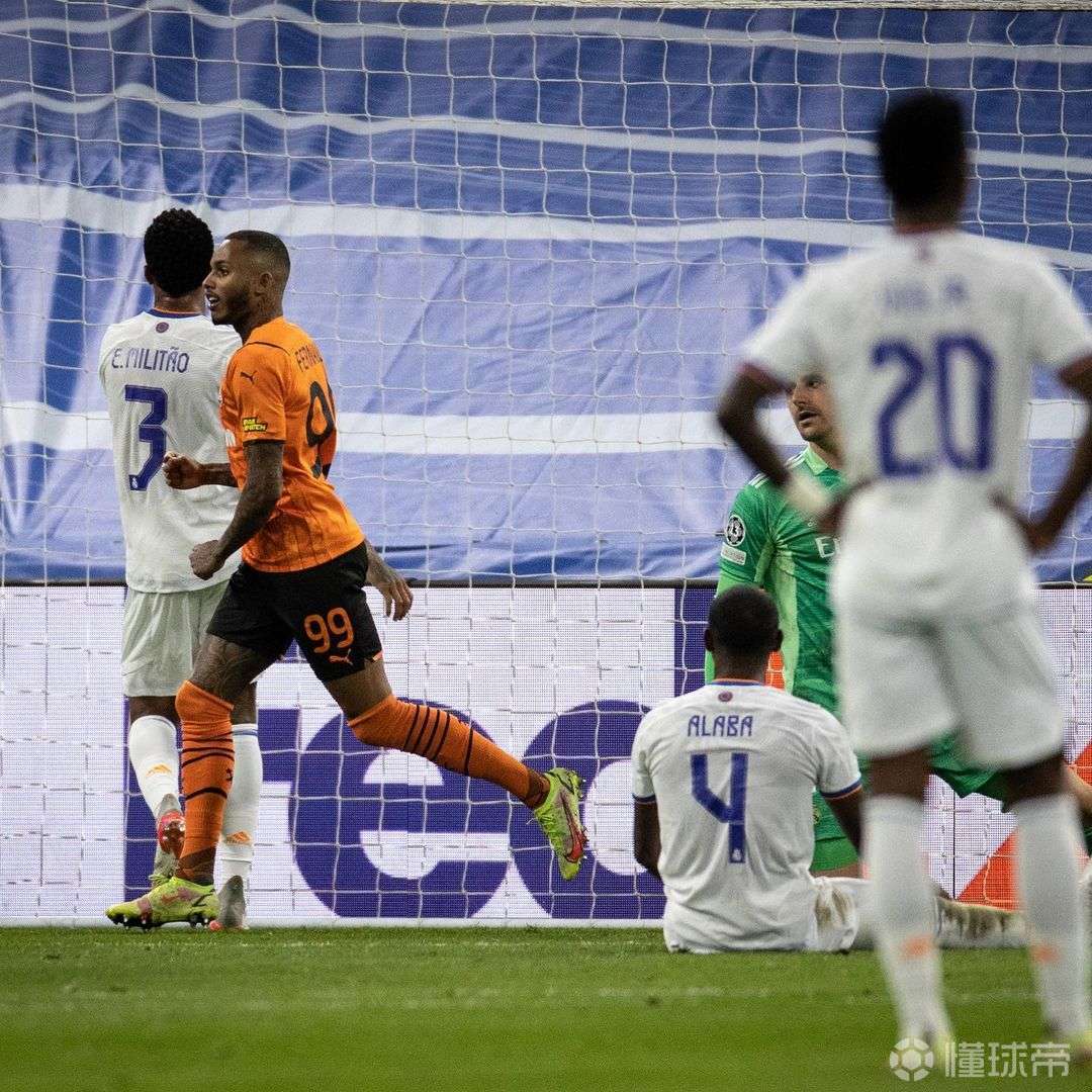 雷恩前锋犯错，导致球队失利