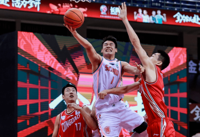 包含新赛季交锋拉开帷幕，对战得分很可能再破纪录的词条