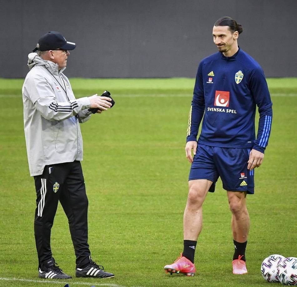 九游在线登录-西班牙客场轻取瑞典稳居榜首