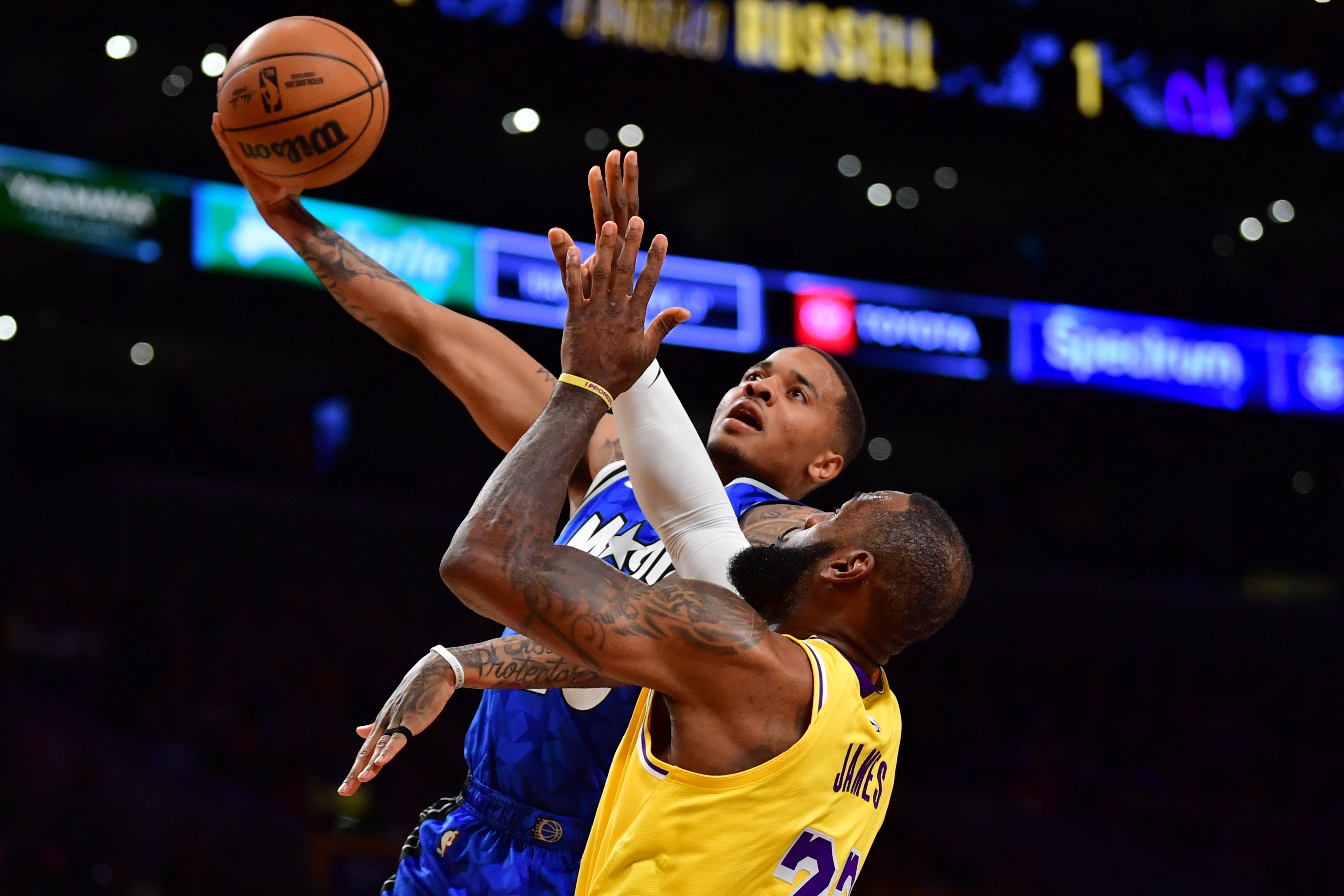 湖人获得胜利，再次追近西部前四