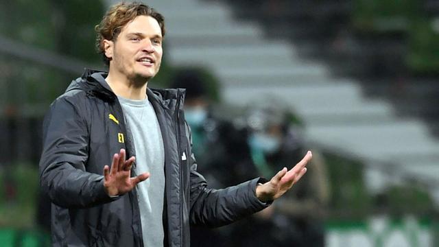 柏林联队主帅改变战术取得成功