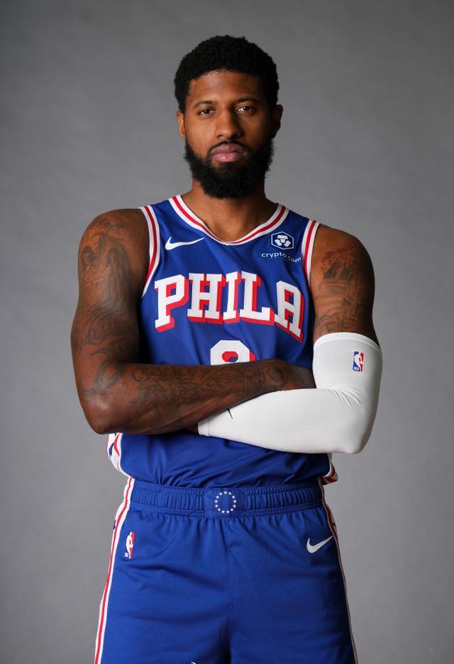 篮网大胜76人，稳固领先地位