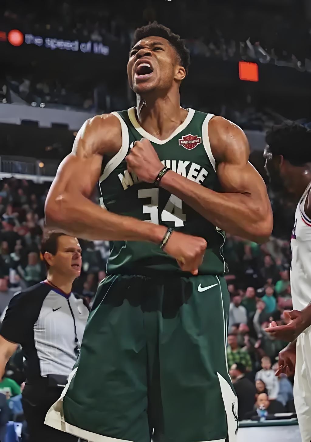 九游视频-雄鹿击败老鹰，字母哥砍下全场最高的简单介绍