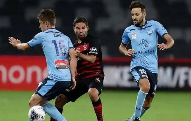 悉尼FC备战与中国球队的比赛，士气高涨