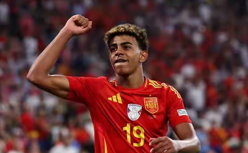 包含欧洲豪门对阵大决战，足球热血澎湃的词条